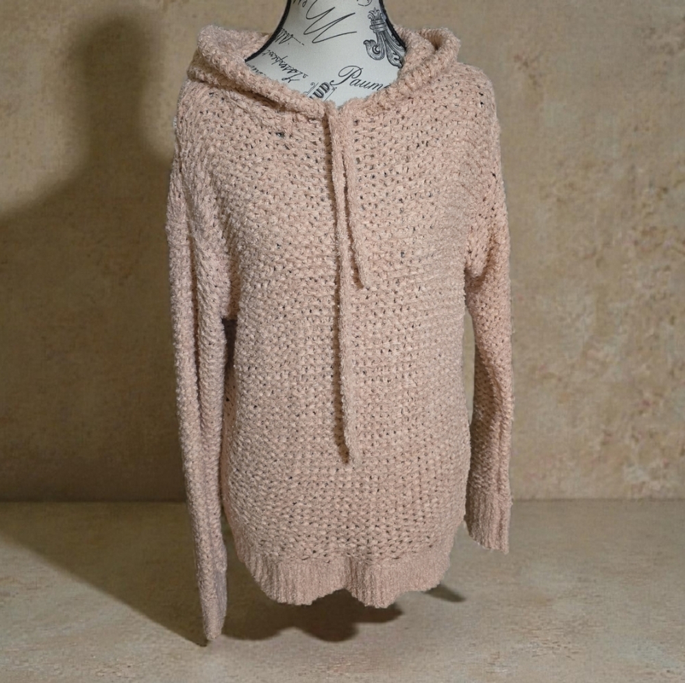 Cozy Knit Hooded Sweater in Pink